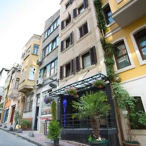 T-square Hotel